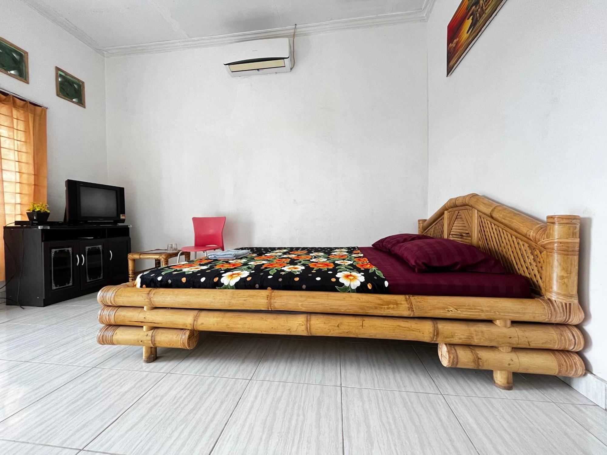 Alan'S Homestay Kuripan  ภายนอก รูปภาพ